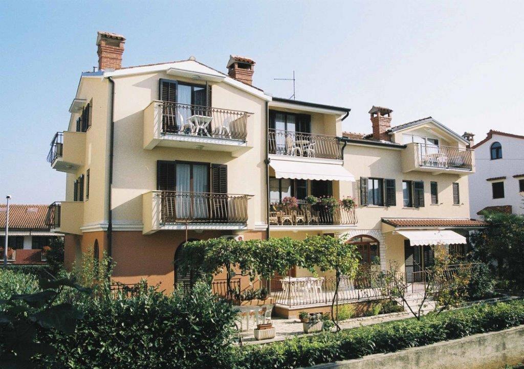 Apartments Alice Rovinj Exterior photo