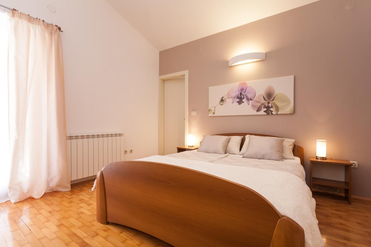 Apartments Alice Rovinj Exterior photo