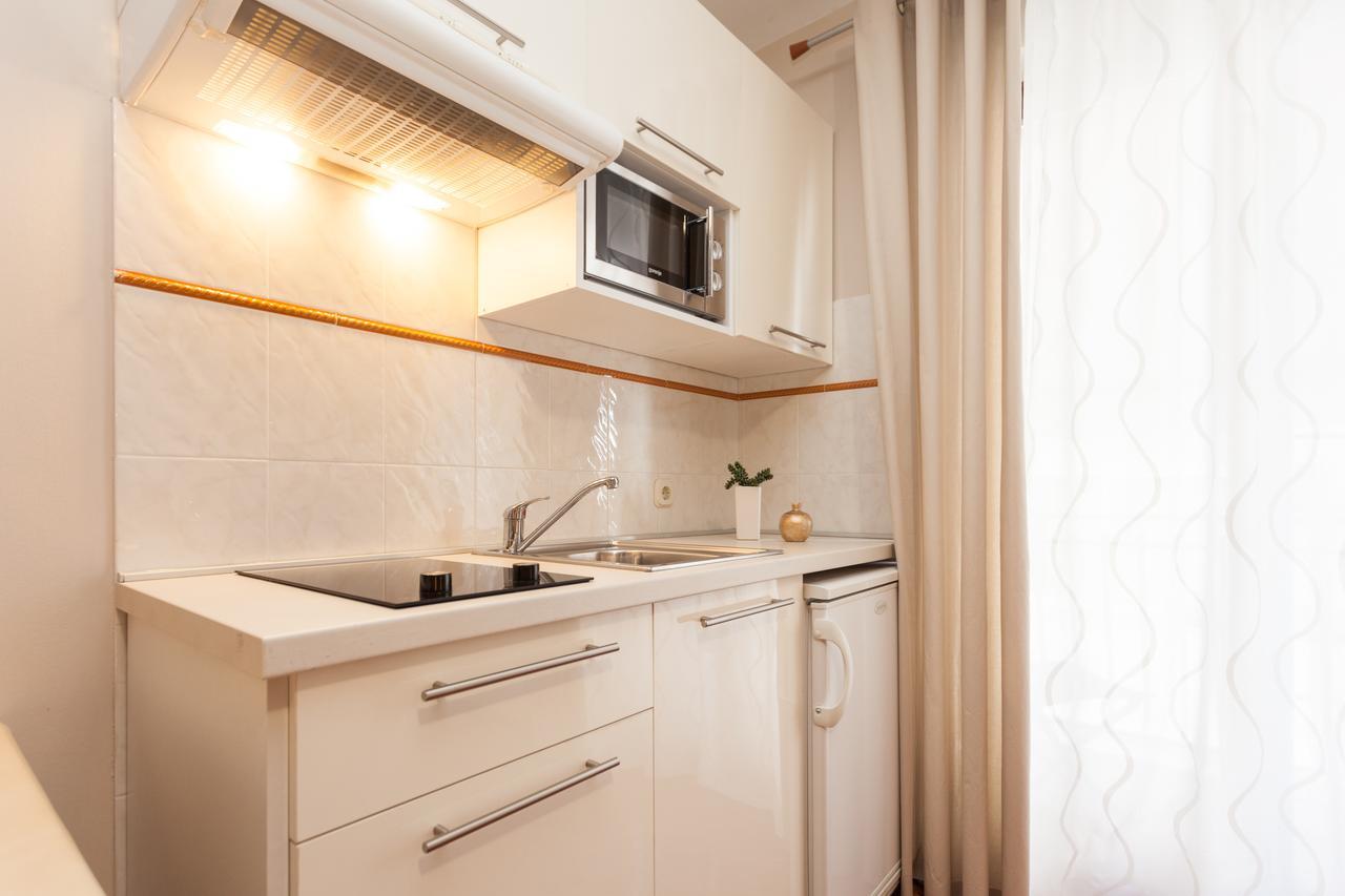 Apartments Alice Rovinj Exterior photo