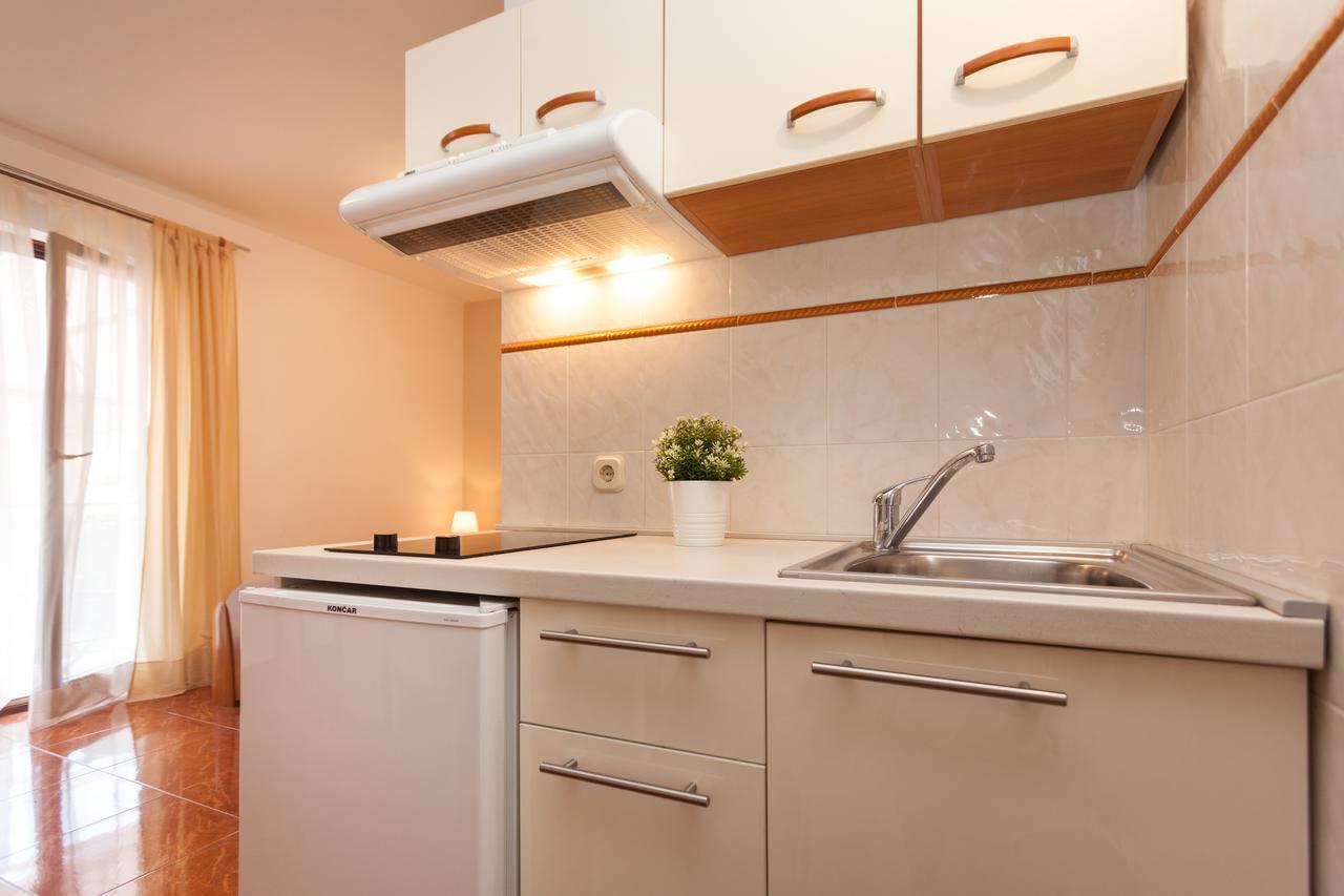 Apartments Alice Rovinj Exterior photo