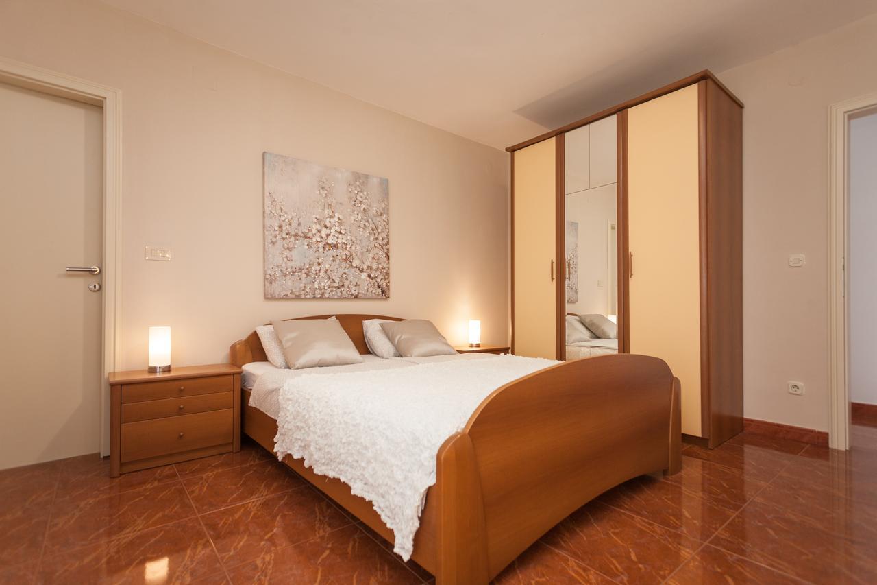 Apartments Alice Rovinj Exterior photo